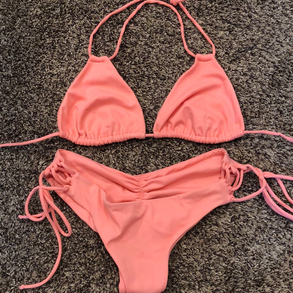 Sweet Treat pink/salmon scrunch butt bikini in M
